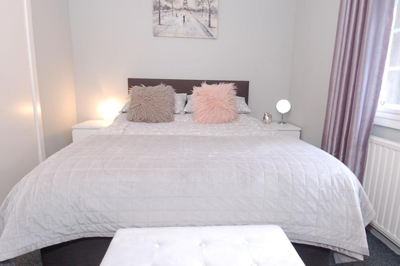 Mar Apartment Stirling Bagian luar foto
